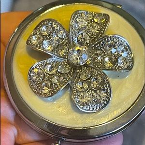 🔥VTG collectible Argentino C double sided pocket  mirror with enamel & crystal